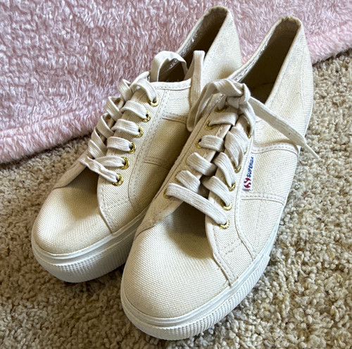Superga beige canvas low top - low,