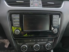 5Q0035864A navigatore gps