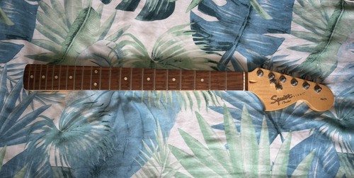 Squier affinity - 🎵,