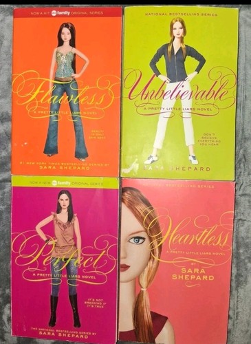 Pretty little liars book lot - pretty,
