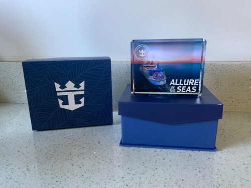 Royal caribbean crystal block - royal,