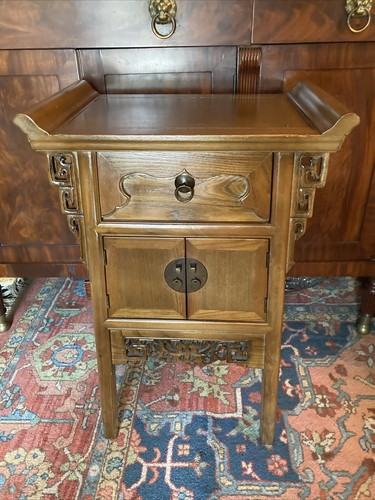 Mobiletto asiatico vintage
