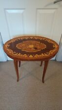 TAVOLINO MUSICALE VINTAGE ITALIANO OVALE INTARSIATO INTARSIATO, COPERCHIO INCERNIERATO