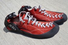 5.10 FIVE TEN COYOTE RED