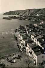 Cadaques Portdogue a vista de