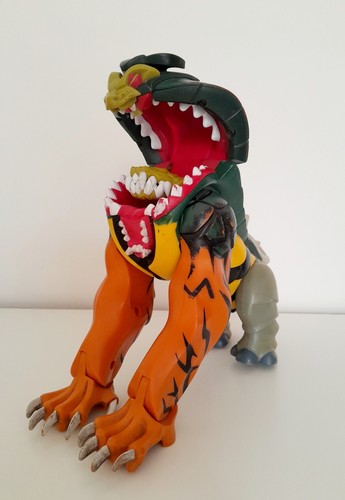 Action man atom hybridon attak - action,