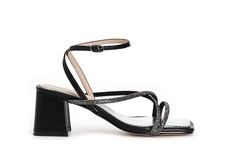 SANDALO INCROCIO CON LACCIO