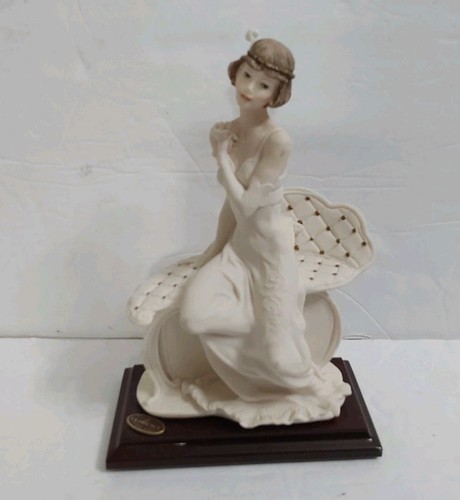 Vintage florence sculpture - vintage,