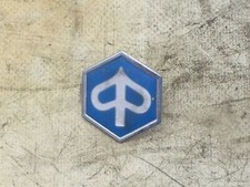 TARGHETTA ANTERIORE PER PIAGGIO SKIPPER 125-150 4T DEL 2001 (e39481)