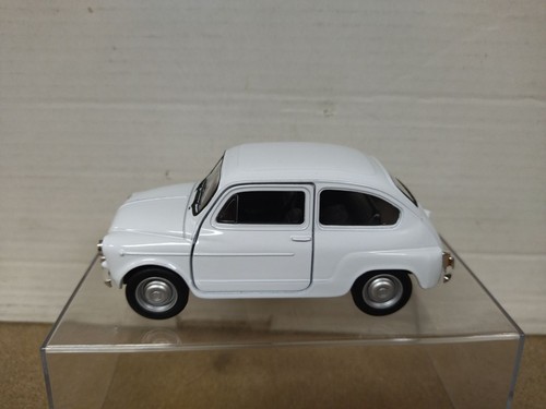 Seat 600 white - 600,