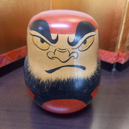 Bambola daruma kokeshi - kokeshi, di