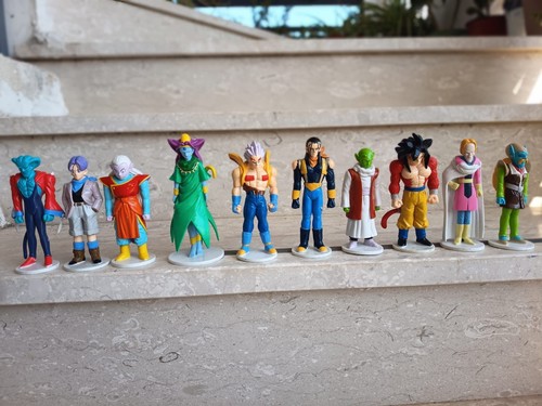 Statuine action figures - 39,
