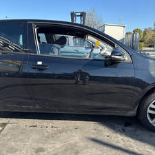 5K3831056K Porta ant. DX