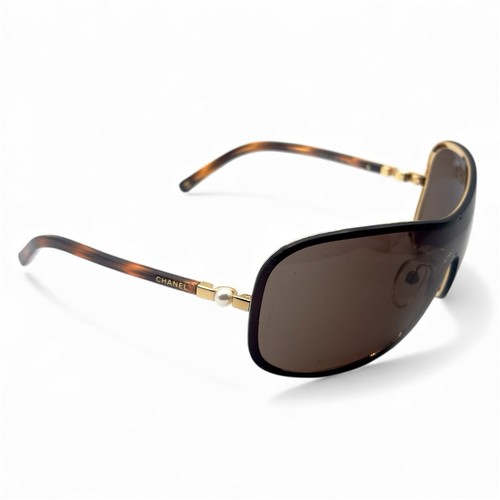 Chanel gold brown pearl - gold/brown,