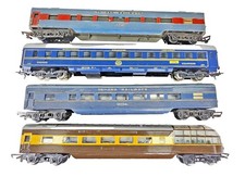 Rake Of 4 Triang Railways &