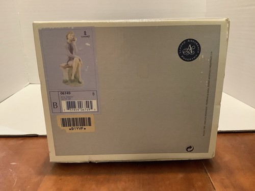 Lladro 6749 the job - lladro,