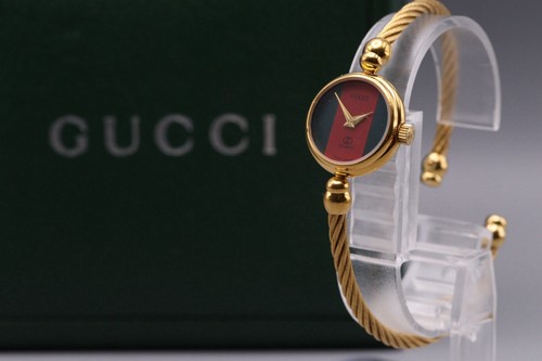 Near mint box gucci - [near,