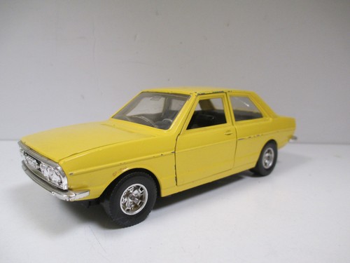 Audi jaune yellow gelb - jaune,