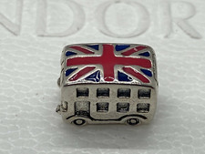 Autentico Charm Pandora London