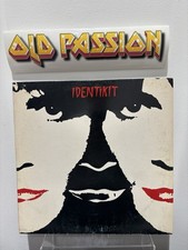 RENATO ZERO , IDENTIKIT