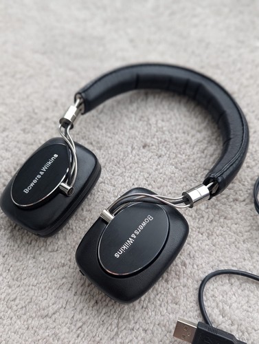 Bowers wilkins p5 black - &,