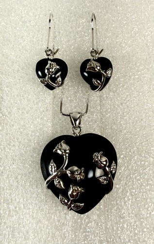Set orecchini pendenti cuore - e,