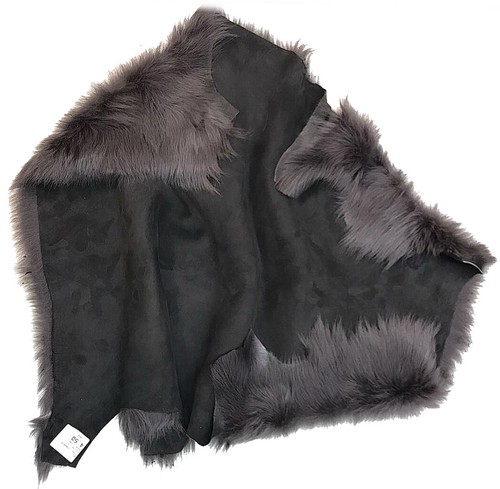 Pelle pecora grigio scuro - di,