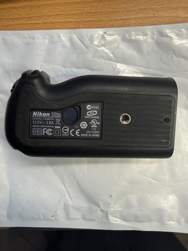 Nikon d2xs bottom cover plate - d2xs, cover/plate