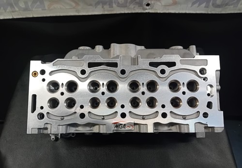 Testata motore nuova nuda - motore,