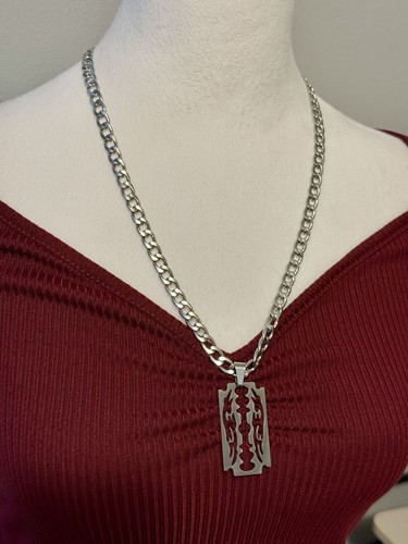 Collana rasoio lama - lama, ciondolo