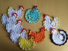 COPPIA DI PRESINE AD UNCINETTO A FORMA DI GALLINA