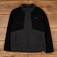 Giacca a vento imbottita The North Face M uomo nera nylon isolata outdoor