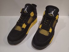 Air Jordan 4 Thunder Sneakers