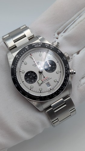Tudor black bay chrono panda - black,