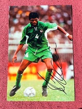 Autografo NKWANKWO KANU-Nigeria-Ex-Arsenale-Portsmouth-Ajax-WC98-firmato 12x8"