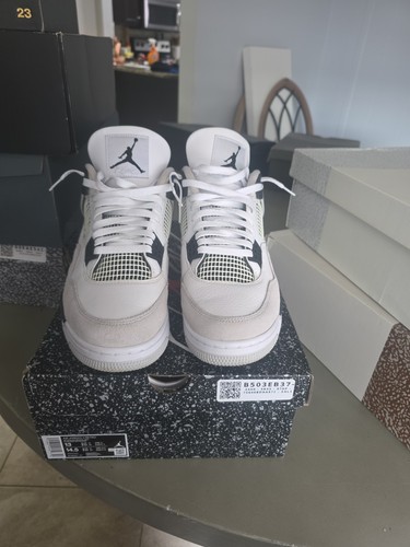 Taglia jordan 4 retro mid - taglia,