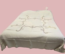 Copriletto matrimoniale lino ricamato a tombolo