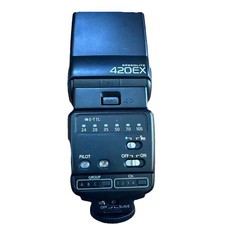 Canon Speedlite 420EX attacco
