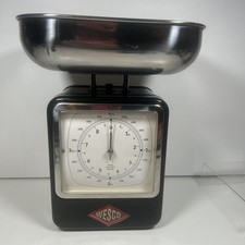 Bilancia e orologio da cucina