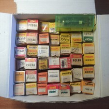 Lotto di 43 valvole (25 tipi diversi) della serie E-P-U