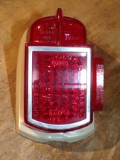 Feu Cabochon Arrière   SEIMA