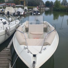 barca mare / lago motore 40/60 cv   tagliandato completa di i cuscineria