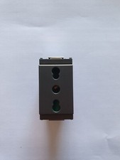 PRESA DI CORRENTE 10/16A VIMAR