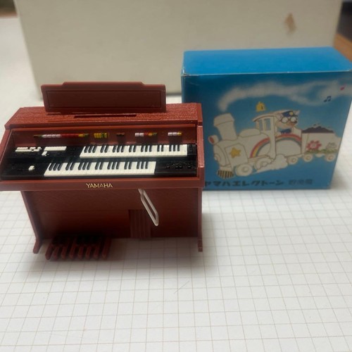 Salvadanaio yamaha electone - yamaha,