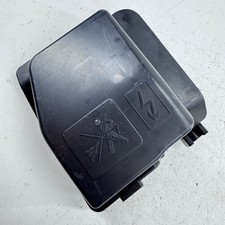 RENAULT CAPTUR MK1 FUSE BOX