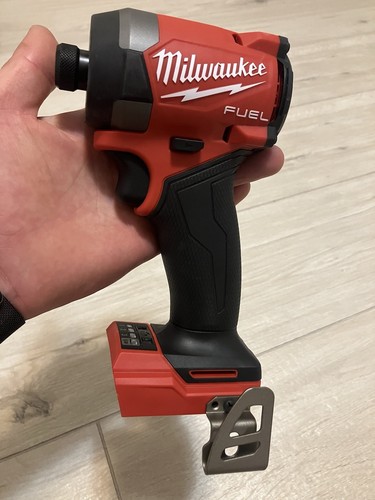 Milwaukee avvitatore - , ad