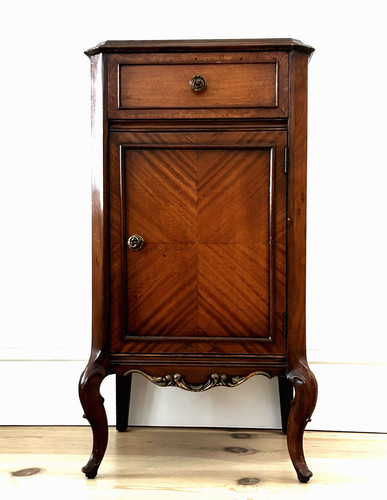 Comodino vintage stile