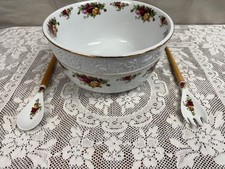 Royal Albert - Old Country Roses - Insalatiera scolpita con set servitori - Nuova - 10"