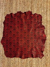 003 Vera pelle di agnello serigrafia disegno liberty. C rosso/nero pellami/pelle