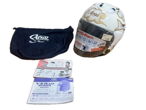 Casco jet arai ram - casco,